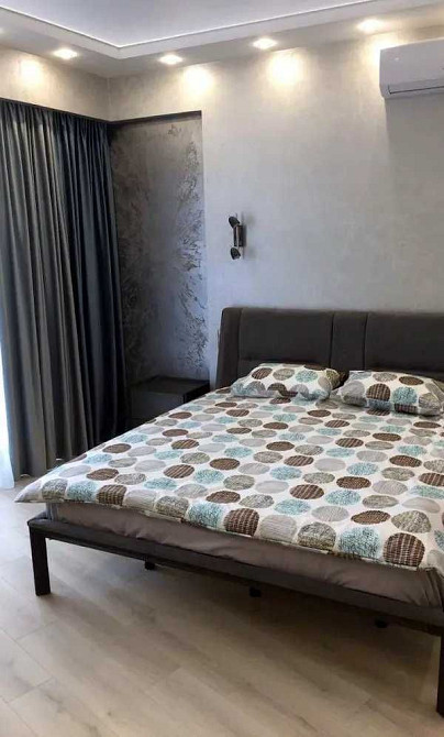 Оренда 3-к квартири ЖК Бусов Хіл Печерськ Панорамний вид Бот Сад Київ - зображення 5