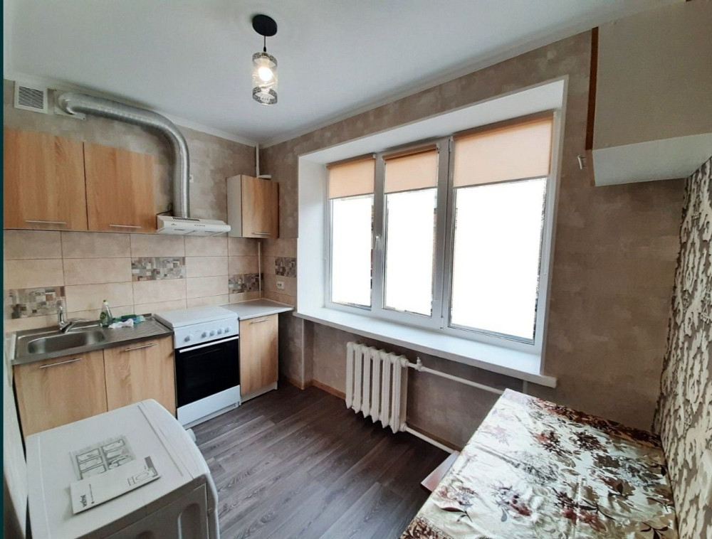 2 кім. кв. (1 поверх) Центр, Митницька (Піонерська) - Благовісна, Черкассы - изображение 2