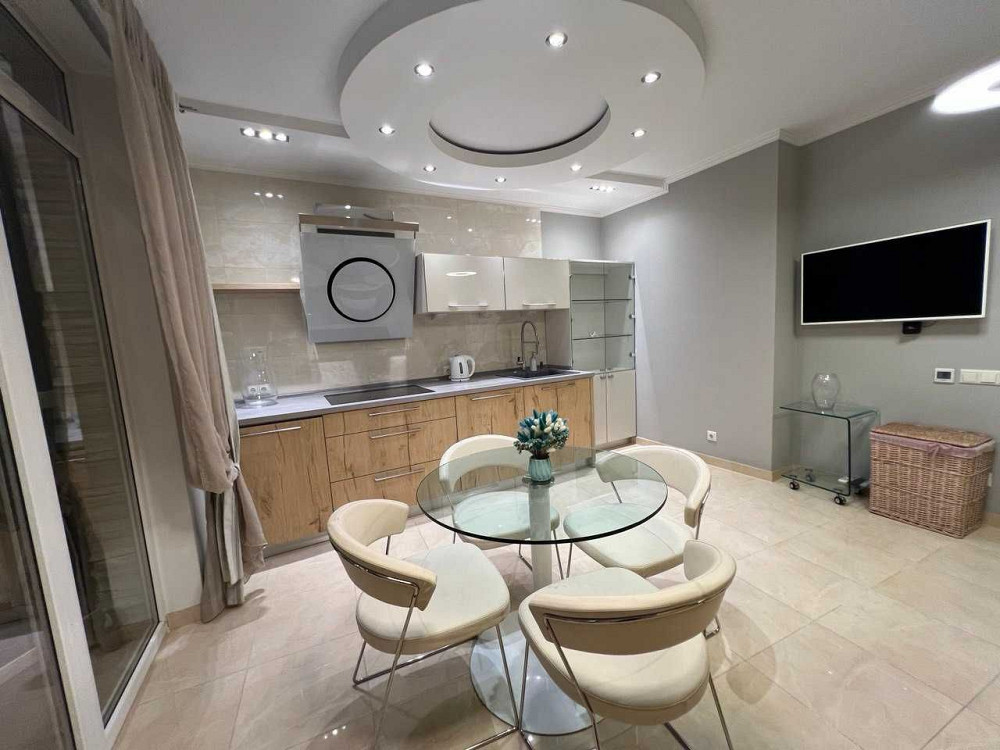 Простора,світла двокімнатна квартира 86 м.кв. Урлівська, 11а.Без% Київ - зображення 4