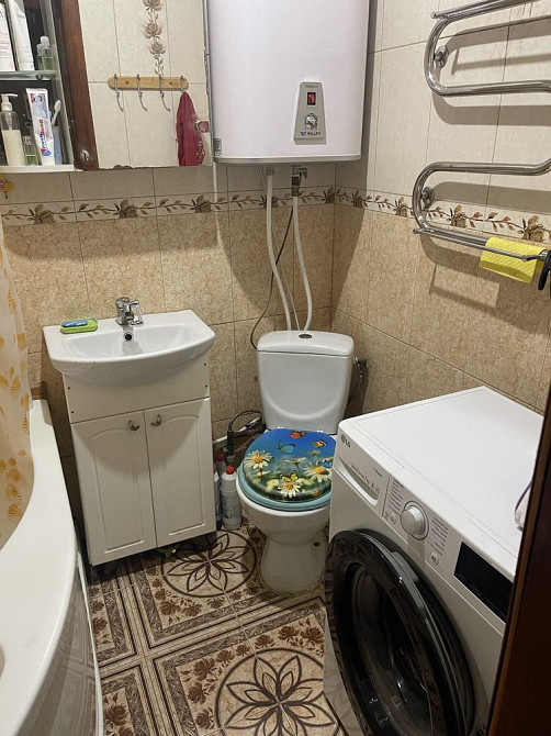 Продається 2х кімнатна квартира 42 кв м Ладижин - зображення 5