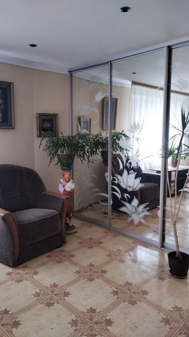 Продаж 4-кімнатної квартири Корсунь-Шевченківський - зображення 8