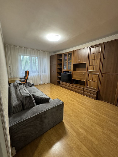 Продам 2-кімнатну квартиру. Троєщина. Вул. Сержа Лифаря 5 Погреби - зображення 2