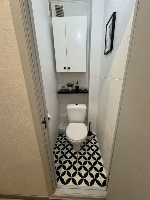 Продам 2-кімнатну квартиру. Троєщина. Вул. Сержа Лифаря 5 Погреби - зображення 6