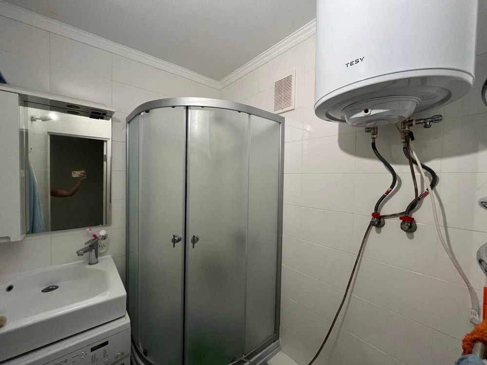 Сдам 2к.к-ру длительно,центр,без выселения летом,свет не отключают! Черноморск - изображение 7