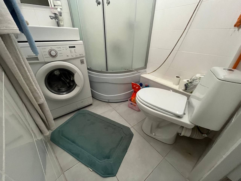 Сдам 2к.к-ру длительно,центр,без выселения летом,свет не отключают! Черноморск - изображение 6