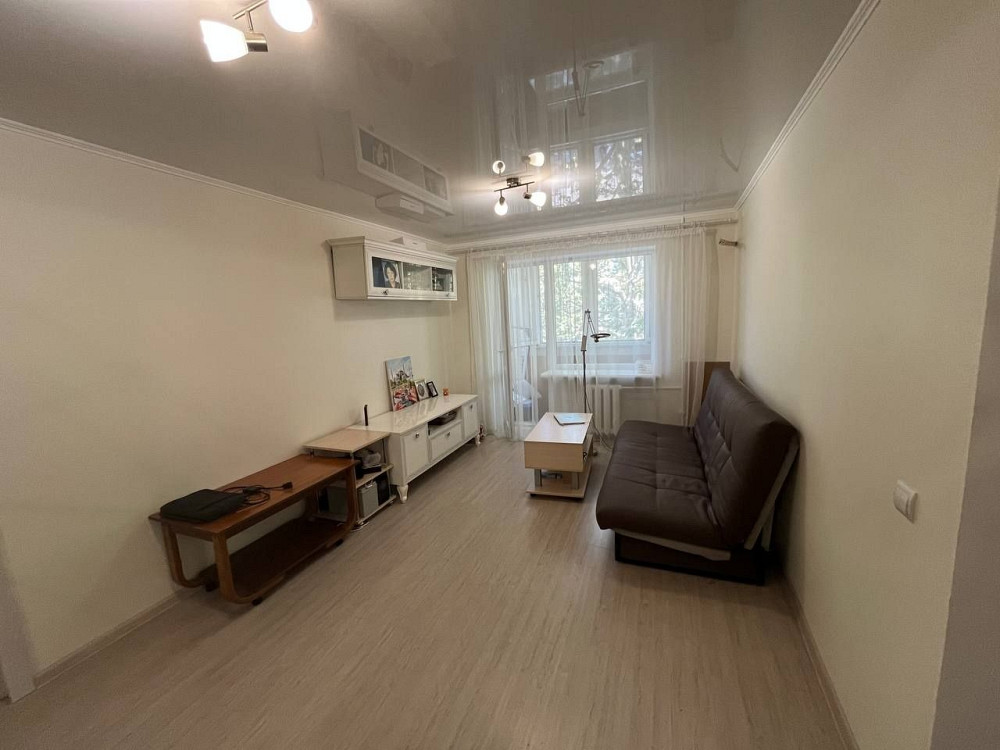 Сдам 2к.к-ру длительно,центр,без выселения летом,свет не отключают! Черноморск - изображение 3