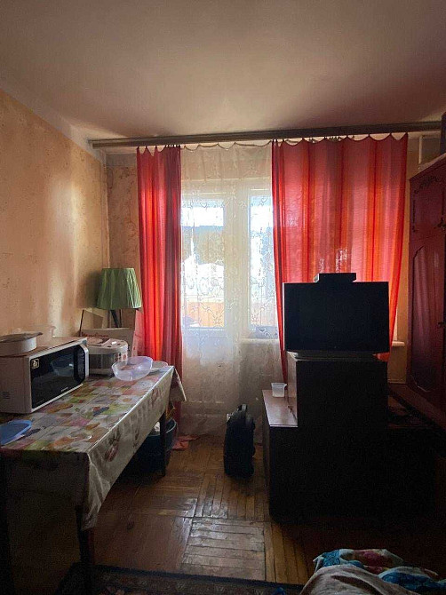 Продається велика 2-кімнатна квартира. Смела - изображение 2