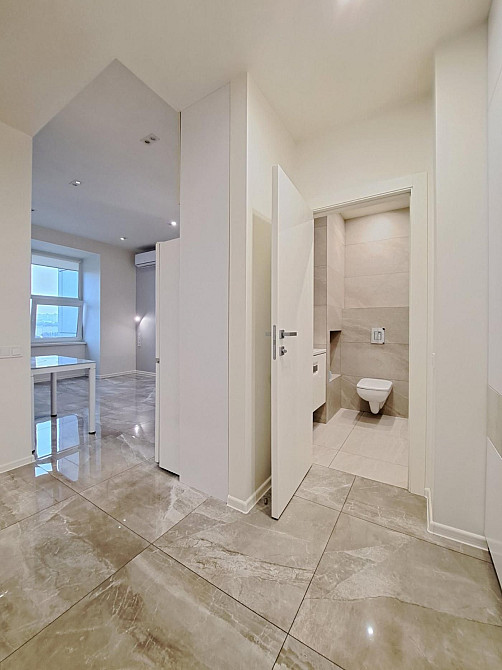 Продам 38 кв.м студию/спальню реальная ремонт ЖК Баку центр парк Глобы Дніпро - зображення 1