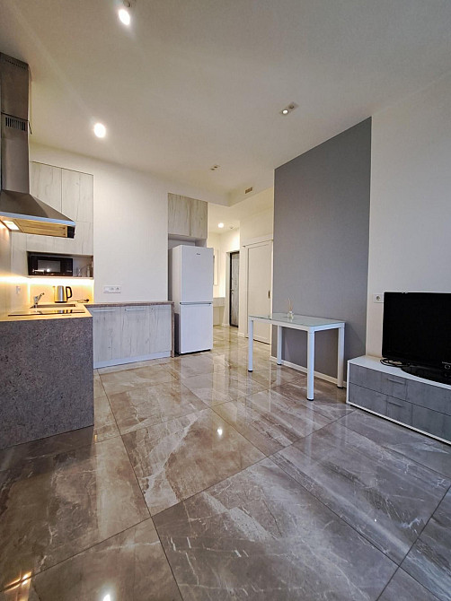 Продам 38 кв.м студию/спальню реальная ремонт ЖК Баку центр парк Глобы Дніпро - зображення 2