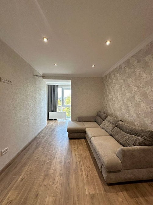 Продам затишну 2х квмнатну квартиру ЖК Palermo Дніпро - зображення 1