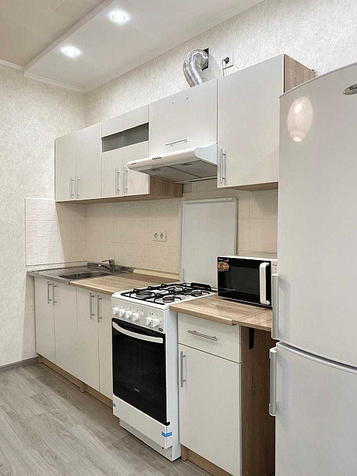 Оренда 2-кім. квартири біля Арсену по вул. Стуса 32 Ивано-Франковск - изображение 2