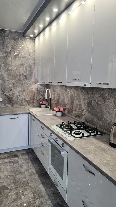 Оренда 2х кім. ЖК Софія Резеденс Вишневое - изображение 4