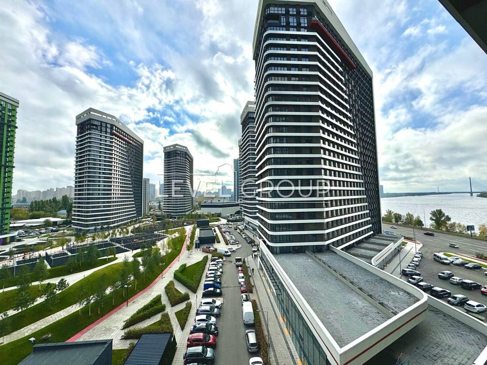 Простора 3к кв 82м2 8 поверх Дніпровська набережна ЖК Great Грейт Киев - изображение 1