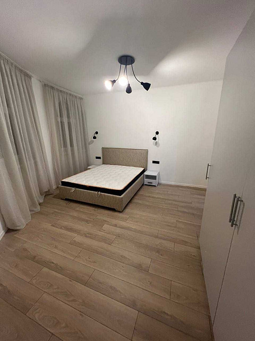 Затишна квартира  38.1 м.кв. з ремонтом та меблями.  Власна парковка Крюковщина - изображение 5