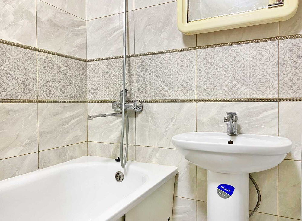 1 кім 41 м у висотці ЛОМІВСЬКИЙ - КАМ' ЯНСКИЙ (ФРУНЗЕНСЬКИЙ) (712405) Днепр - изображение 5