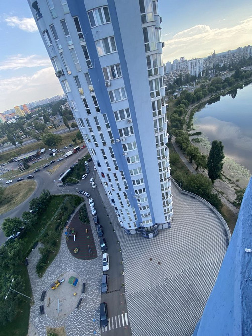 Однокімнатна  пр. Соборності 30а , Русанівка. Київ - зображення 1