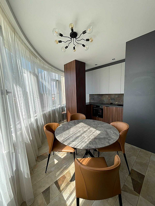 Трехкомнатная квартира на ул.Литературная. ЖК 35 Жемчужина Одесса - изображение 2