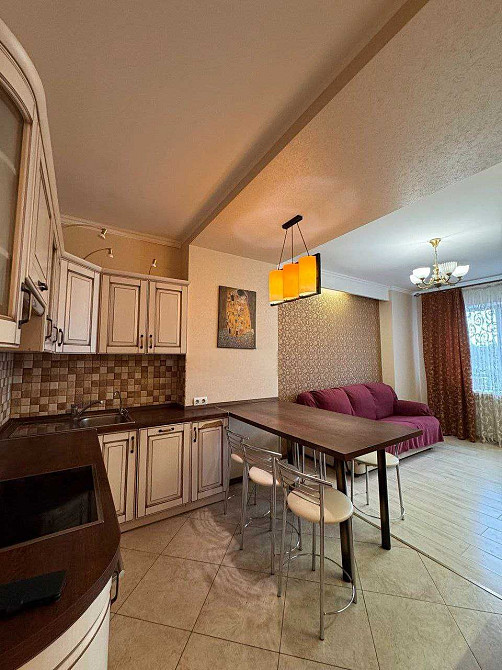 Оренда євро 3-к квартири в ЖК Брест- Литовський Чайки Чайки (Київська обл.) - зображення 1