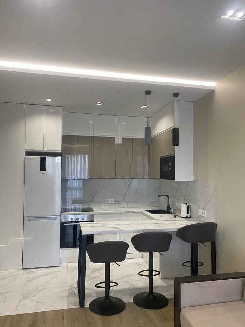 Пропоную в аренду квартиру в ЖК Женева  45,7?м кв Сучасний ремонт Днепр - изображение 2