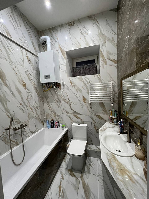 Квартира терміново 68 м.кв. у центрі Львова, Академіаа Богомольця Львів - зображення 6