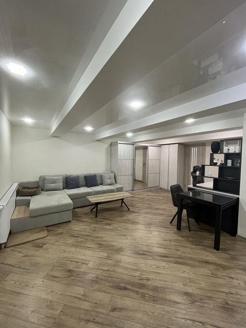 Квартира з окремим входом і євроремонтом Чернівці - зображення 8