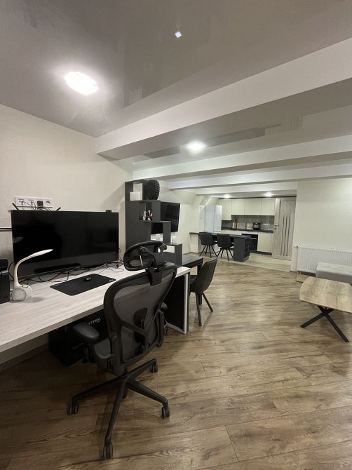 Квартира з окремим входом і євроремонтом Чернівці - зображення 6