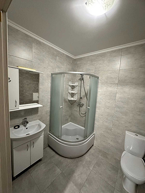 Оренда 1 кім. квартири в нобудові на Залізничній 400дол. Львів - зображення 8