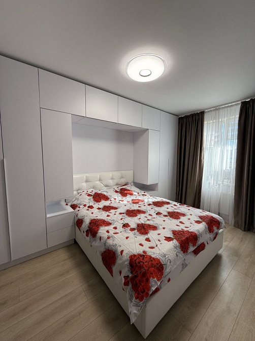 Сучасна 2-х кімнатна квартра в ЖК «Діамант» Бровари - зображення 2