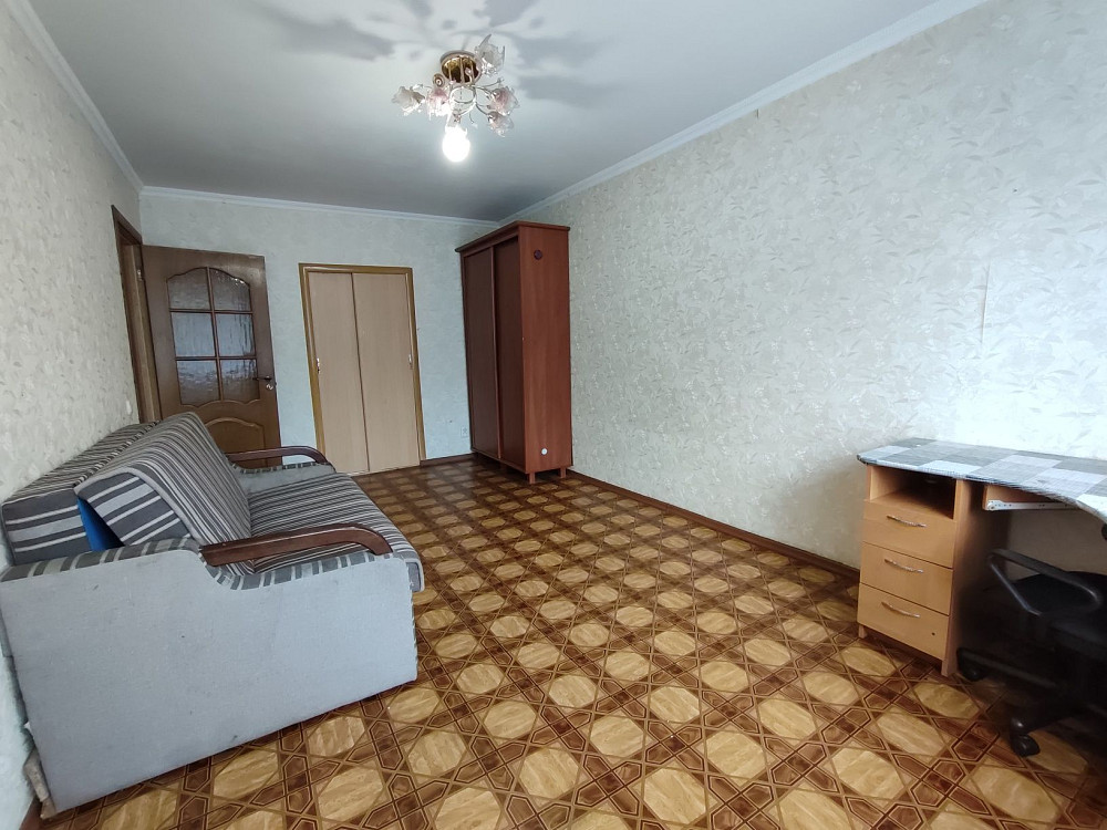 Оренда 2 кімнат в гуртожитку. Ціна за дві-5000грн+кп Хмельницкий - изображение 1