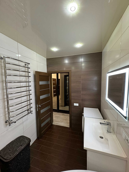 Продам 2-ох кімнатну квартиру від власника Рівне - зображення 5