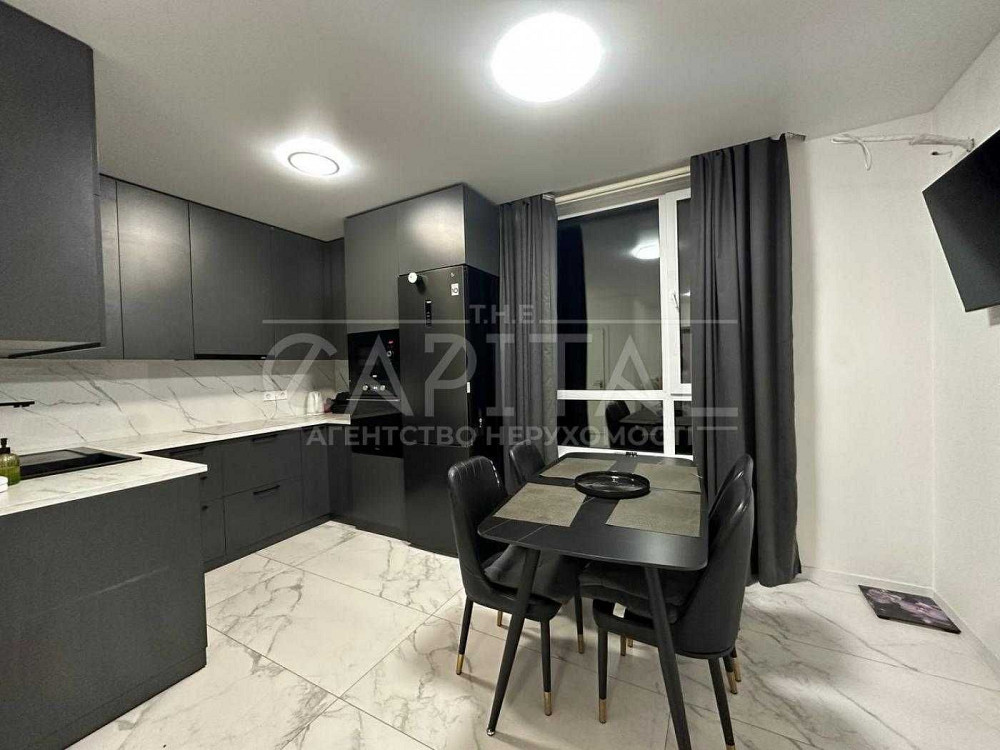 Стильна 3к квартира ЖК Svitlo Park Київ - зображення 1