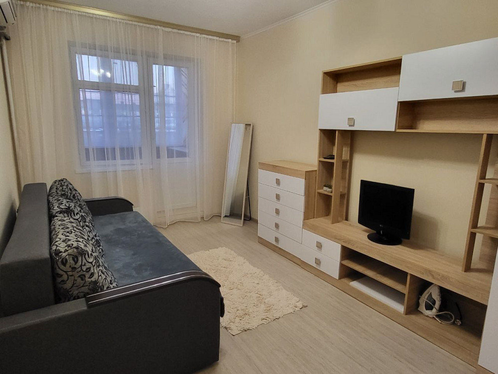 Однокімнатна квартира Київ - зображення 1