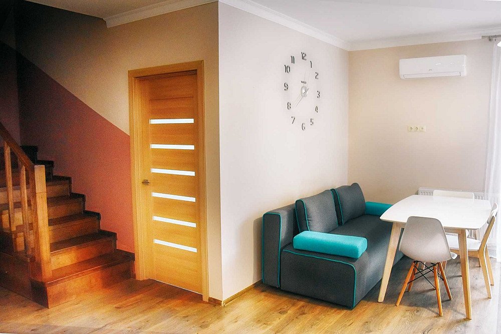 Шикарна  двух'ярусна квартира з гаражем в новобудові . Новий район Ужгород - зображення 1