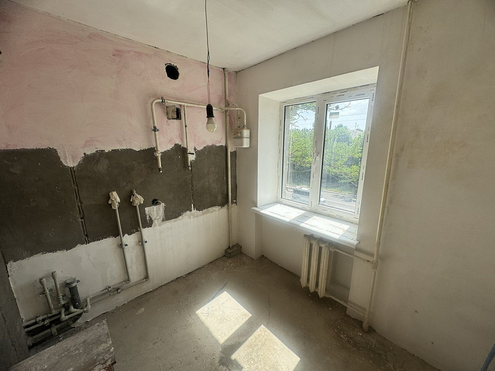 Срочно продается 1ком.кв. Ул.Космонавтов (Рассвет) Миколаїв - зображення 1