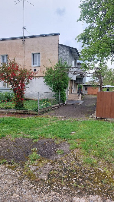 Продається 2кімнатна квартира і гараж Крапивник - изображение 1