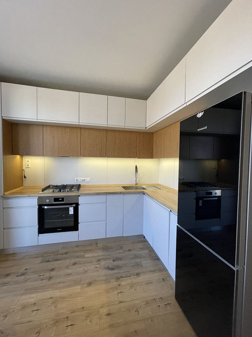 Вільна 2 к квартира з ремонтом та меблями біля озера.Гостомель Гостомель - зображення 2