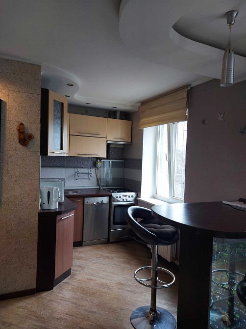 Святошино, Нивки, Сирець, Туполева 17/19 Київ - зображення 1