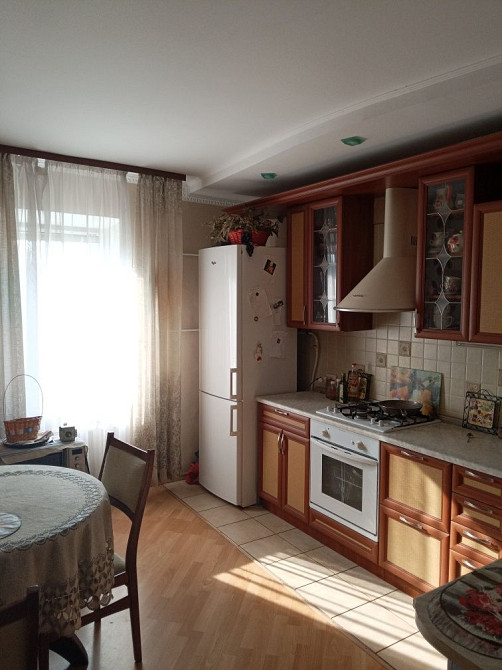 Продам 3-х кімнатну квартиру по вул. Шевченка Нежин - изображение 1