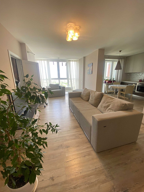 Продаж 3 кімнатної квартири  Волинська 10 , Солом'янський район Киев - изображение 1