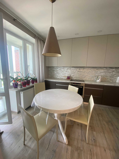 Продаж 3 кімнатної квартири  Волинська 10 , Солом'янський район Киев - изображение 2