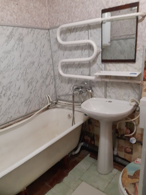 Здам одно комнатну квартиру семейной паре в районой гор больнице олр! Нежин - изображение 2