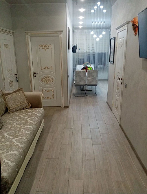 2х кімнатна кв. 56 кв.м,з ремонтом . Костопіль - зображення 1