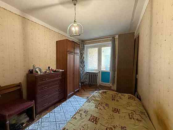 продаж 3 кім квартири по вул Окуневського (цегла) Lviv