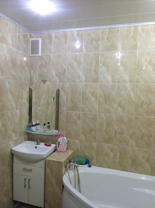 Новый ремонт,Третий этаж,Без посредников!!! Краснопавлівка - зображення 4