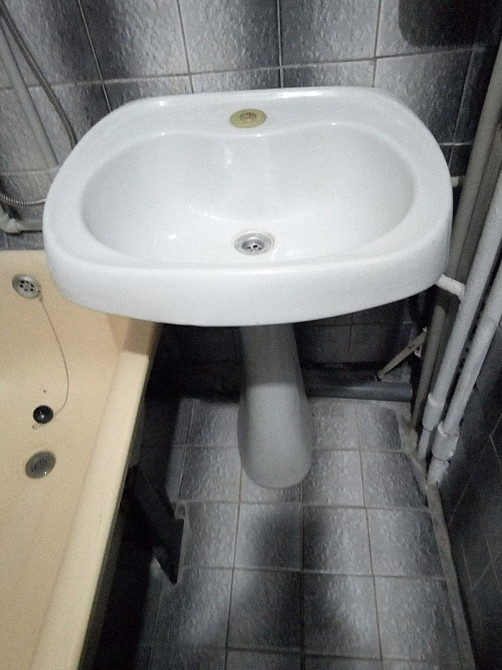 Квартира 2-х кімнатна, 3й поверх Дружківка - зображення 8