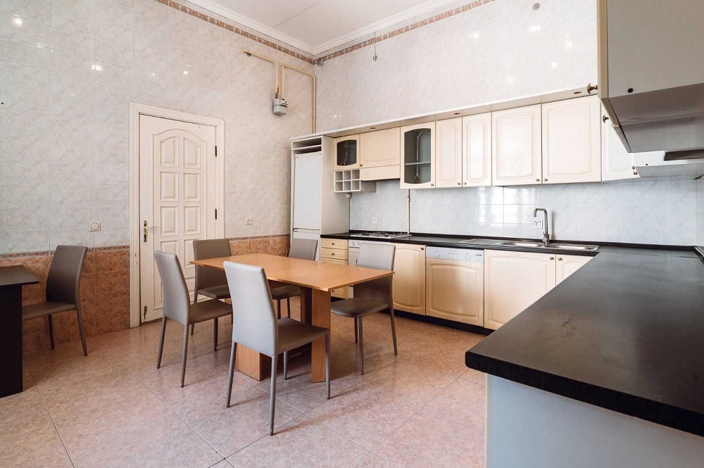 Продам просторную квартиру на Соборной площади Одеса - зображення 7