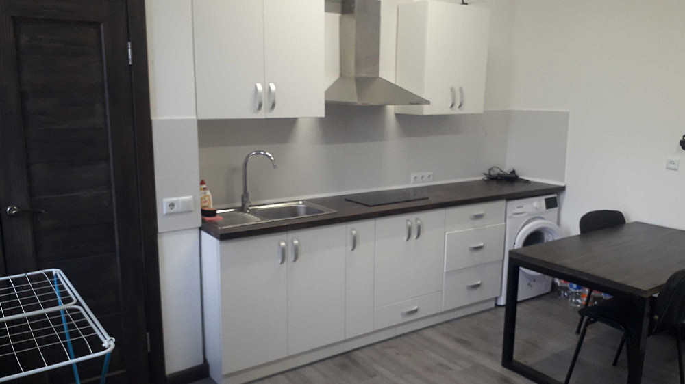 Центр. Район Панкратовского моста. Сдам 2 поряд  квартири 42 і 21 м.кв Херсон - зображення 1