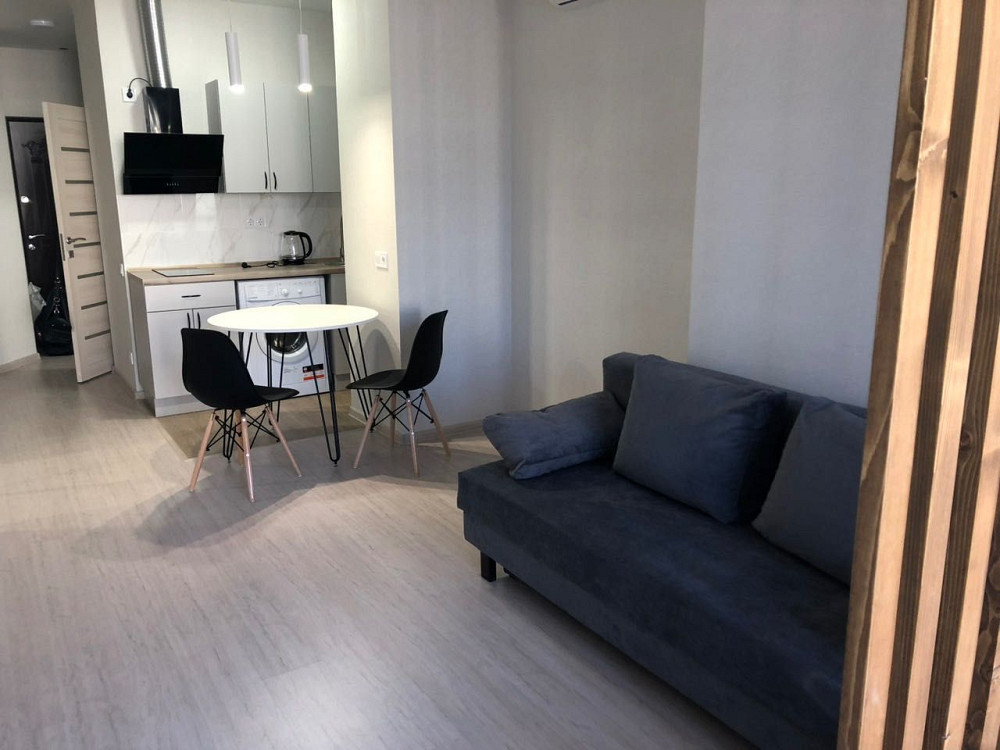 Продається повністю укомплектована студія 35м в Аркадії з балконом! Одесса - изображение 1