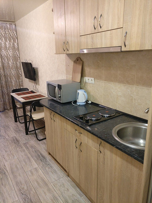 Сдам еврогостинку м.Спортивная,7 мин пешком,Молодой гвардии 4 Харьков - изображение 4