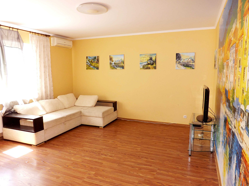 БЕЗ КОМІСІЇ Оренда 3-кім с. Чайки вул.Коцюбинського беруть з тваринами Чайки (Киевская обл.) - изображение 1